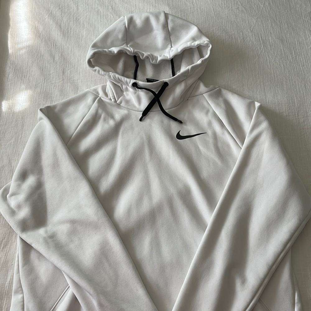Nike DriFit White/Black Hoodie